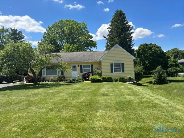 490 Front St, Upper Sandusky, OH 43351