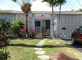 9524 Carlyle Ave, Surfside, FL 33154