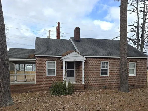 1410 W Chaloner Dr, Roanoke Rapids, NC 27870