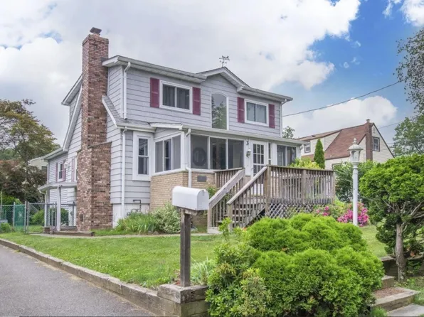 3 Irvington Rd, Parsippany, NJ 07054