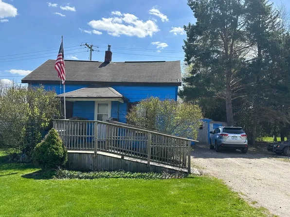 705 W Midland Rd, Auburn, MI 48611