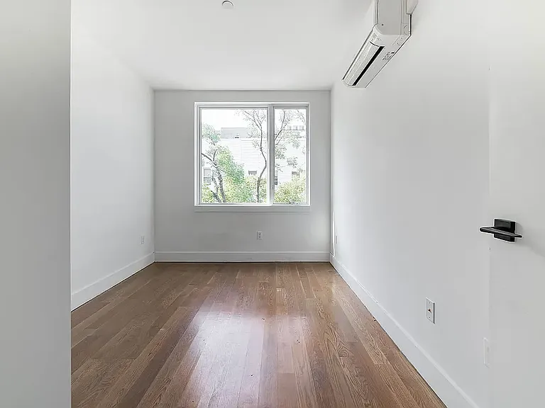 242 Newkirk Ave #6G — Photo 10