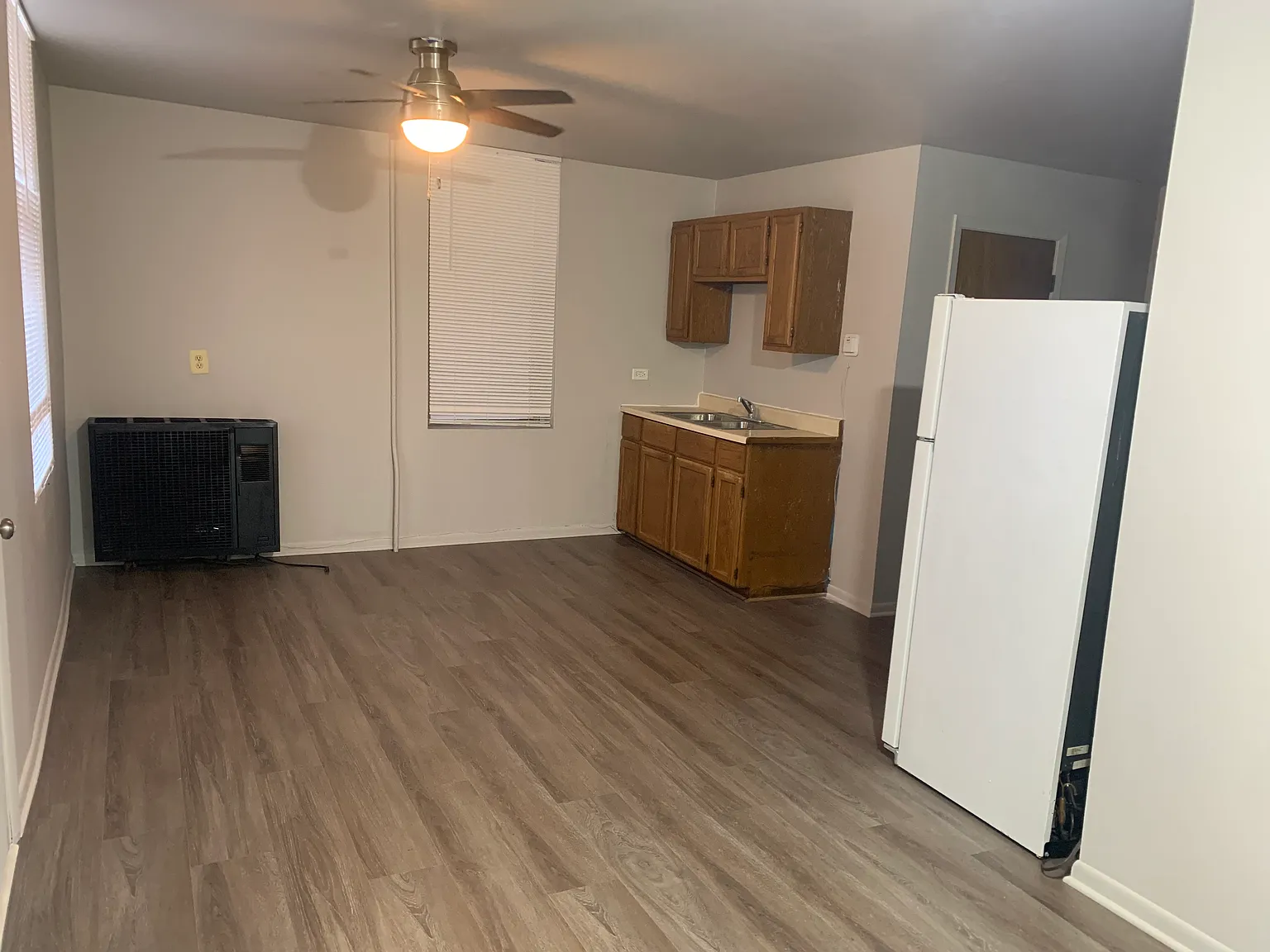 Studio, 290 sqft, $700 — Photo 4