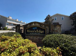 2505 W Broad St APT 722, Athens, GA 30606