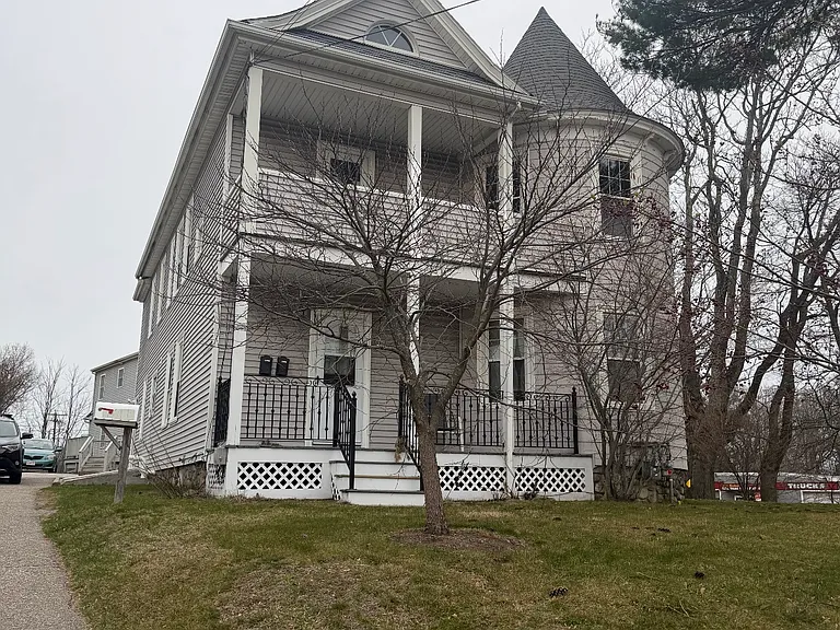 3 Malden St #1 — Photo 11