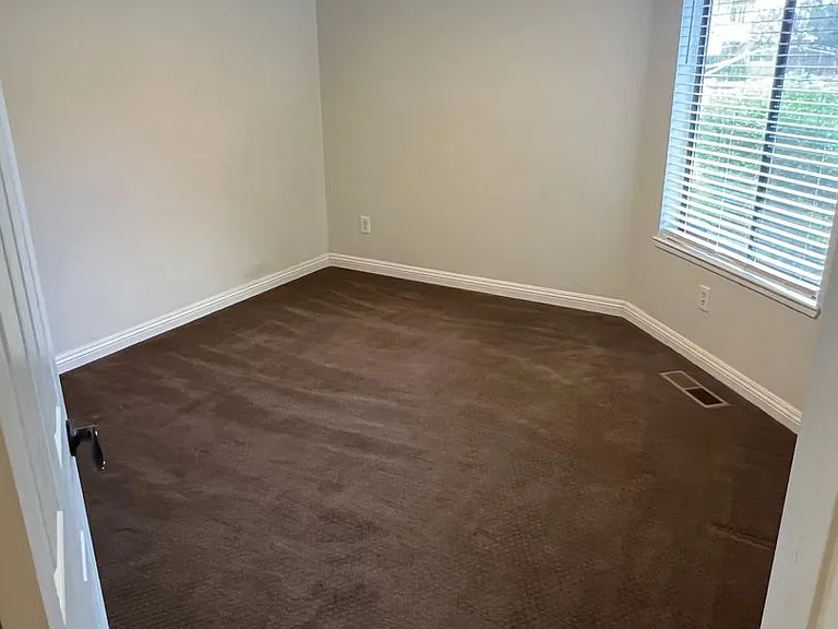 110 Regier Springs Dr — Photo 9