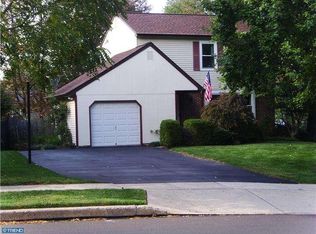 107 Twining Rd, Lansdale, PA 19446