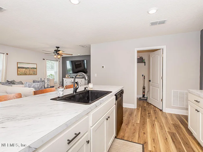 2989 Rock Creek Court Grn — Photo 18