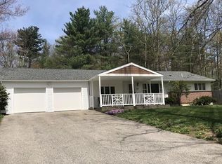 317 Manchaug Rd, Sutton, MA 01590