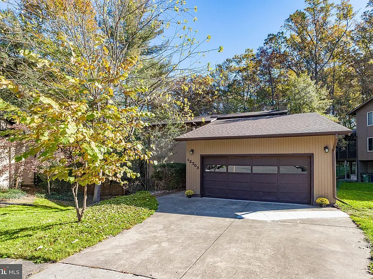 12303 Mulberry Ct — Photo 1