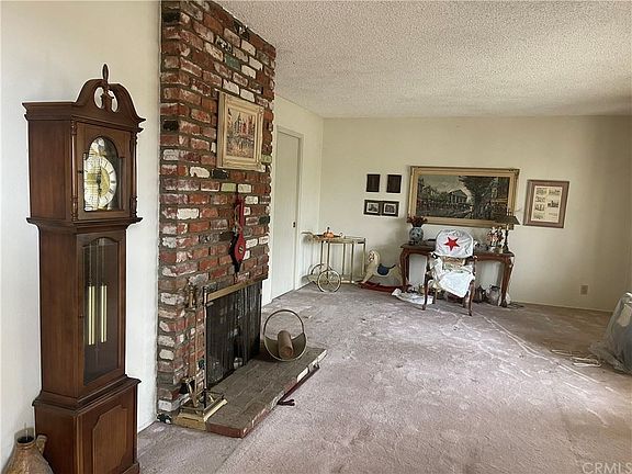 2nd image of 2330 Los Bentos Dr