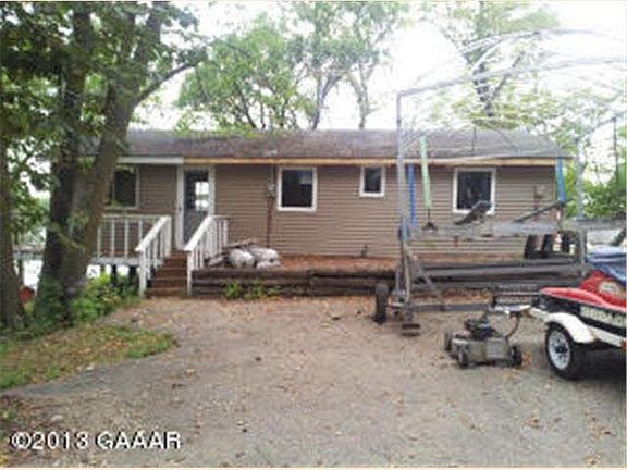 2nd image of 13012 Maple Island Drive SE