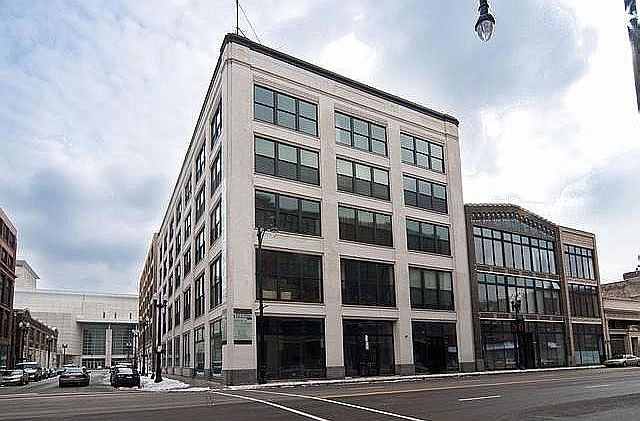 1st image of 2303 S Michigan Ave APT 216