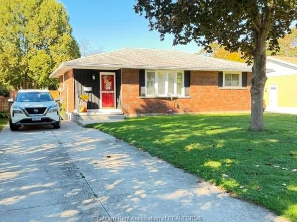 35 Sudbury Dr, Chatham Kent, ON N7L 2K1