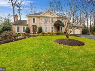 10610 Canterberry Rd, Fairfax Station, VA 22039