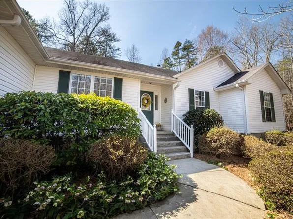 315 Pin Du Lac Dr, Central, SC 29630