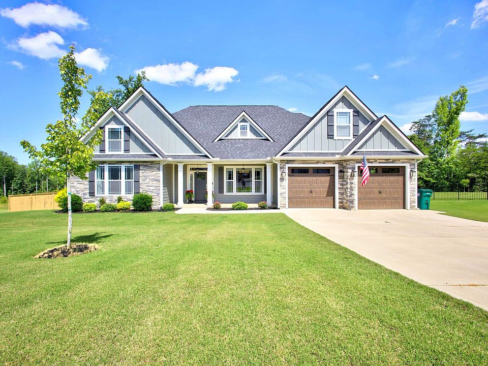 1st image of 313 Blue Rock Ct