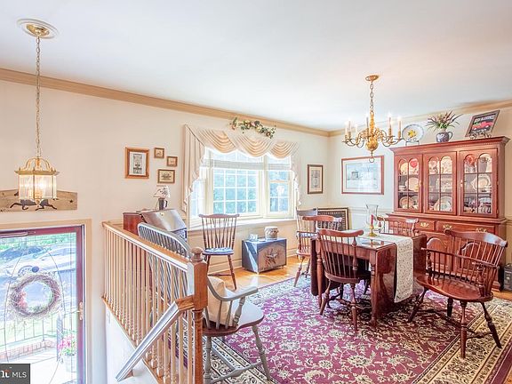 4th image of 178 Gregg Dr