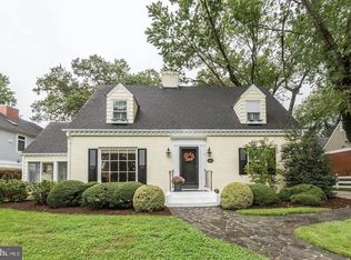 1922 Harwood Rd, Annapolis, MD 21409