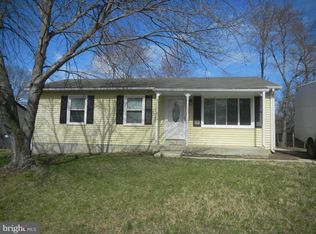 10702 Cedarwood Dr, Waldorf, MD
