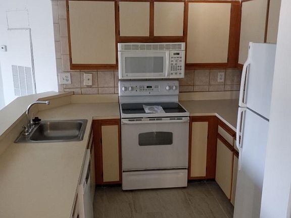2nd image of 2445 SW 18th Ter APT 509