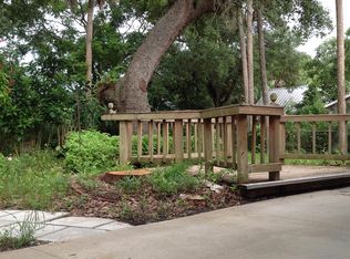 508 Yupon St, New Smyrna Beach, FL 32169