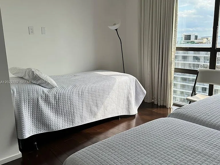 1450 Brickell Bay Dr #1907 — Photo 9