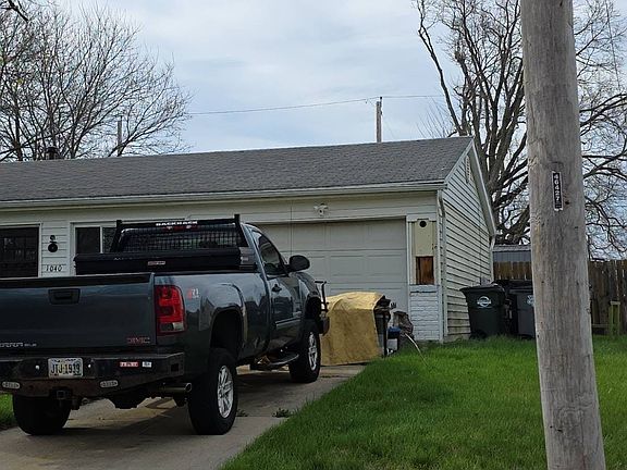 2nd image of 1040 Greenfield Dr