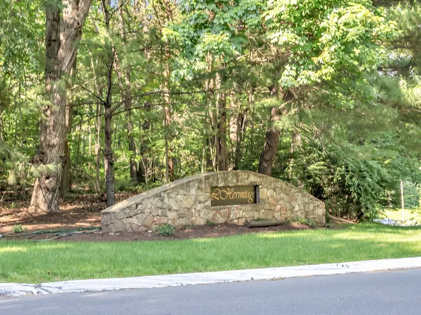 7 Montagne Drive #7, Shelton, CT 06484