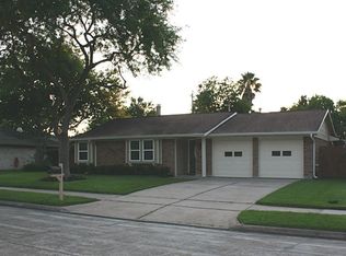 2806 Shady Creek Dr, Pearland, TX 77581