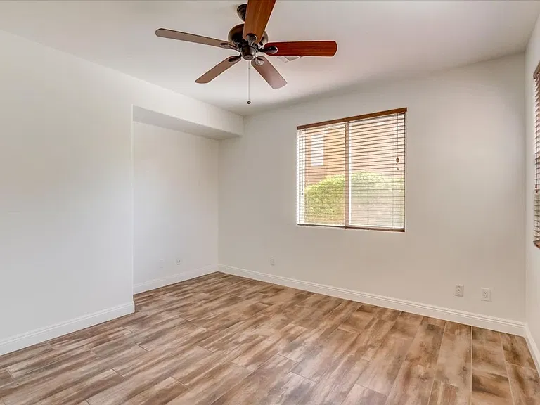 10948 Positano St — Photo 17