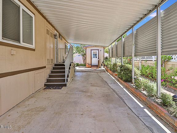 4th image of 112 Apache Ave #105