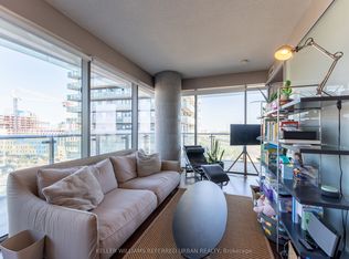 70 Distillery Ln #803, Toronto, ON M5A 0E3