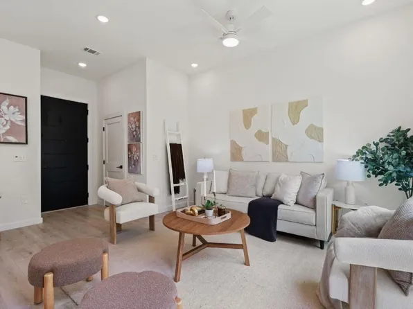 401 N Bluff Dr, Austin, TX
