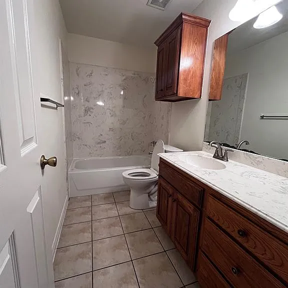 315 College Ave — Photo 25