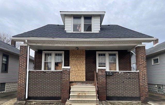 1st image of 656 Freeland Ave