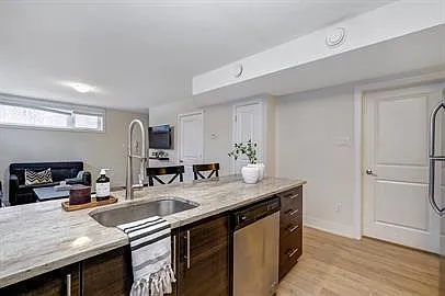 149 Henderson Ave — Photo 44