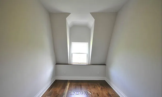 Rented by Town Residential | media 67