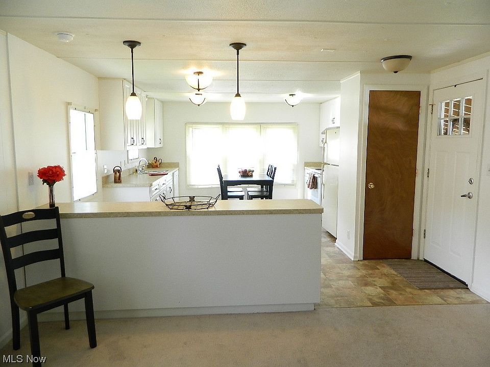 8701 Mayfield Rd Chesterland, OH, 44026 Apartments for Rent Zillow