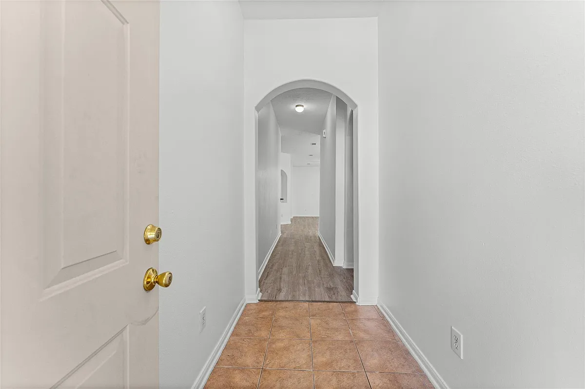 Building Photo - 13014 Rose Landing Dr