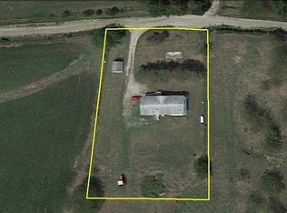 24998 Bison St, Mercer, MO 64661