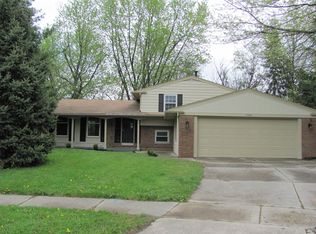 7704 Antebellum Ct, Fort Wayne, IN 46815