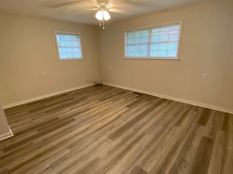2539 Old Bainbridge Rd — Photo 14