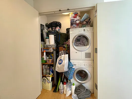 Rented by Compass | media 7