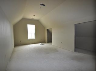 2101 Molitor St, Mandeville, LA 70448