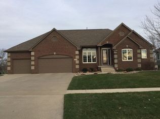 2801 NE Trilein Dr, Ankeny, IA 50021