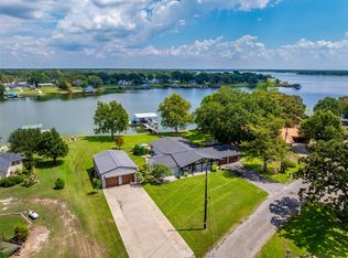 1601 Nunn Cir, Bonham, TX 75418