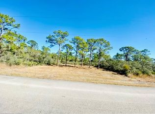 569 Wildflower St, Lake Placid, FL 33852