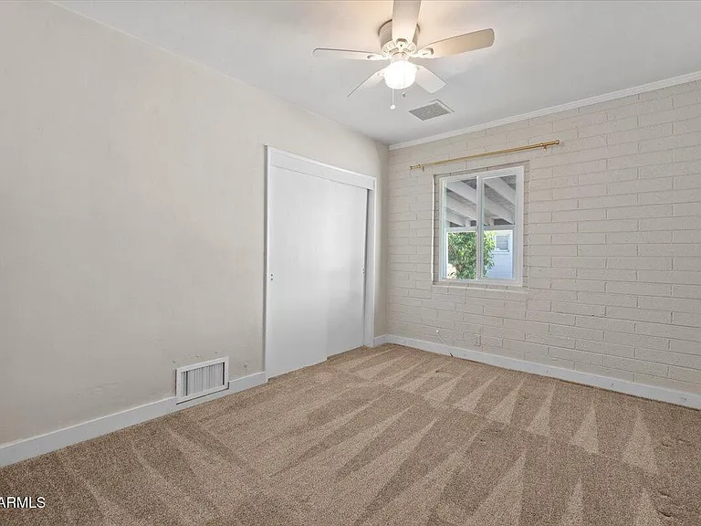 4517 N 10th Ave — Photo 15