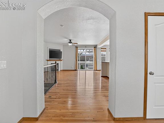 3rd image of 16274 Gold Creek Dr
